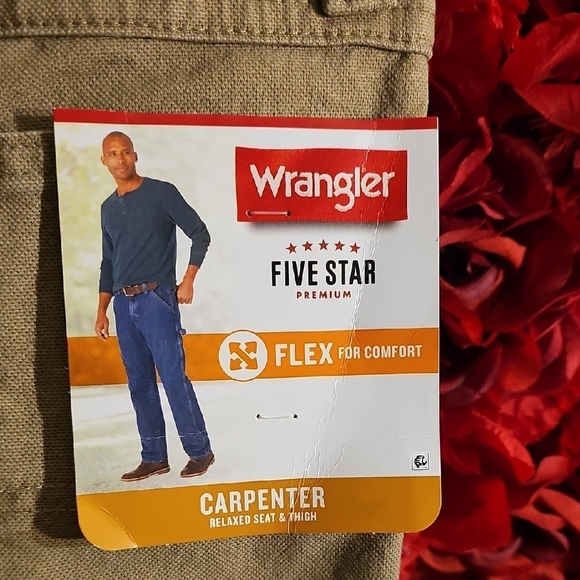 Wrangler NWT Men's Tan Carpenter Pants Size 34 X 32 - Picture 3 of 9